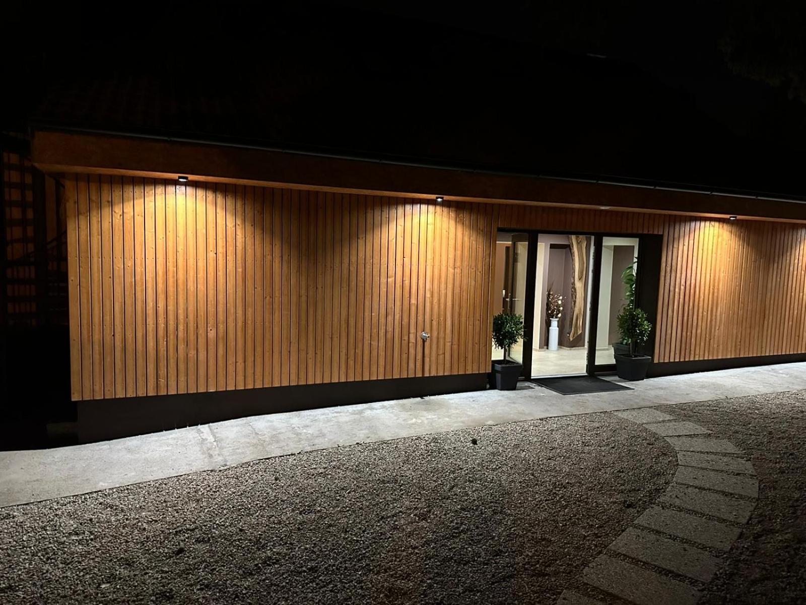 Golden Golem Hotel & Spa Praga Exterior foto