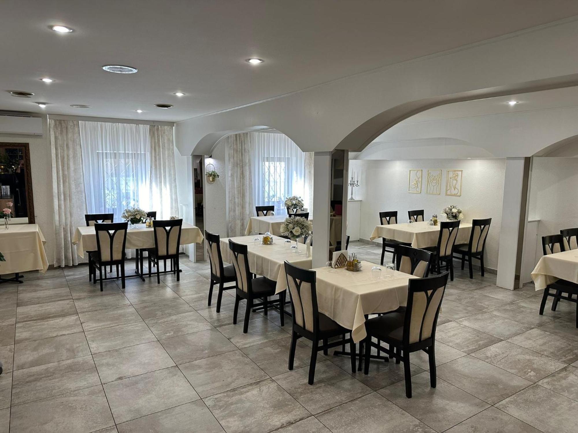 Golden Golem Hotel & Spa Praga Exterior foto